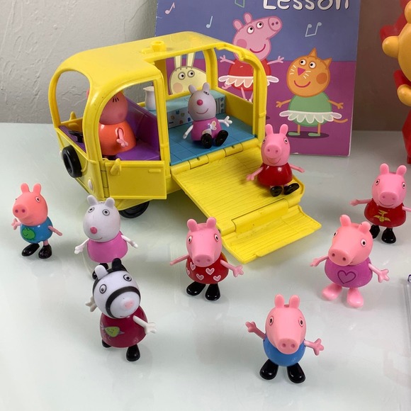 Peppa pig bundle plush Carrying case dvd book food truck 10 figures EUC - Picture 2 of 12